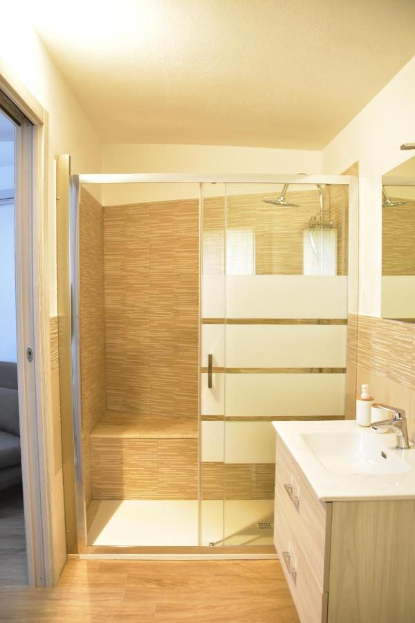 B&B Villa Luisella 卡斯蒂亚达斯 外观 照片