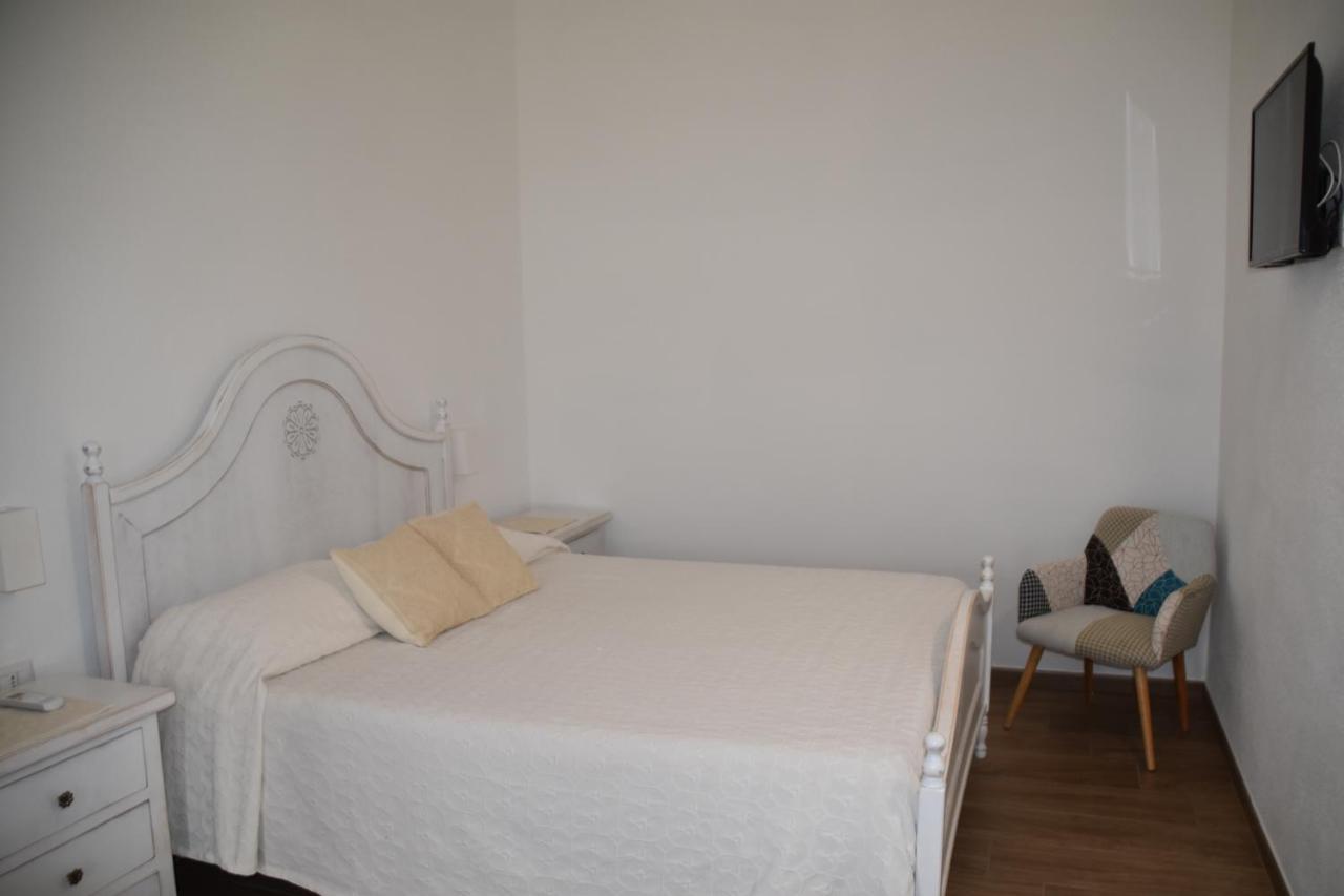 B&B Villa Luisella 卡斯蒂亚达斯 外观 照片
